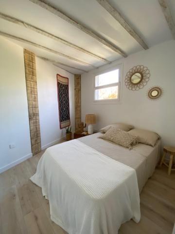 Petit Mas Calme Typique Du Sud ! Villa Valergues Exterior photo