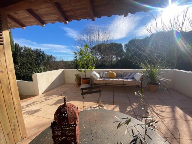 Petit Mas Calme Typique Du Sud ! Villa Valergues Exterior photo